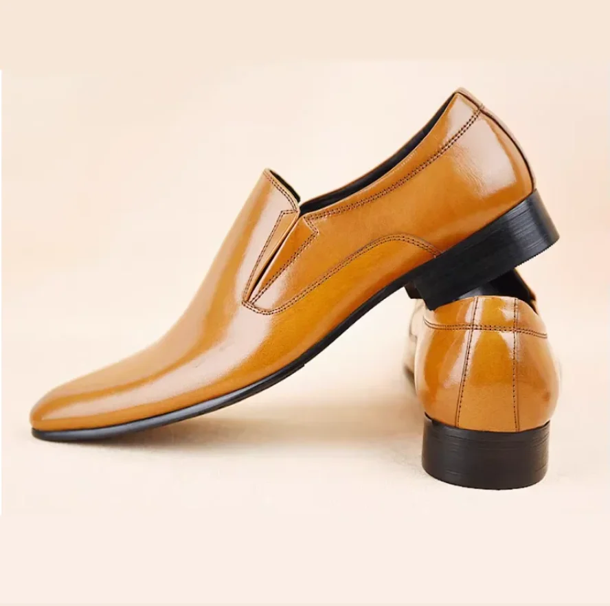 Britische Business-formelle Herren-Schuhe aus echtem Leder mit spitzer Zehenpartie, Oberschicht aus Rindsleder für Herren, koreanische Version, braunes einstufiges Rindsleder – Detail 4