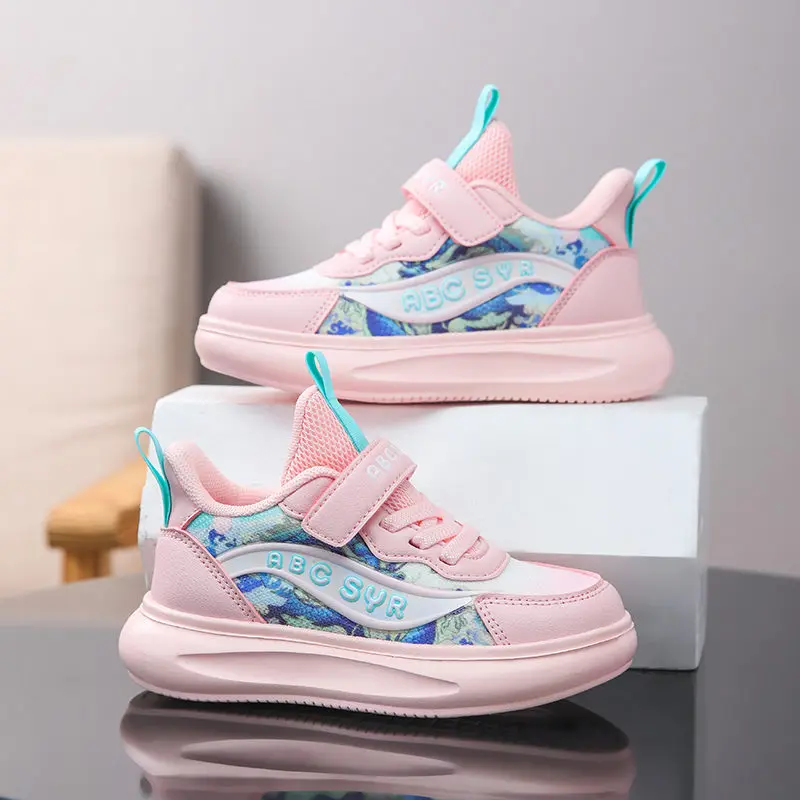 

2024 new Girls' Sports Shoes, Children's Outdoor Lghtweight and Breathable Running Shoes, Girls' casual Shoes