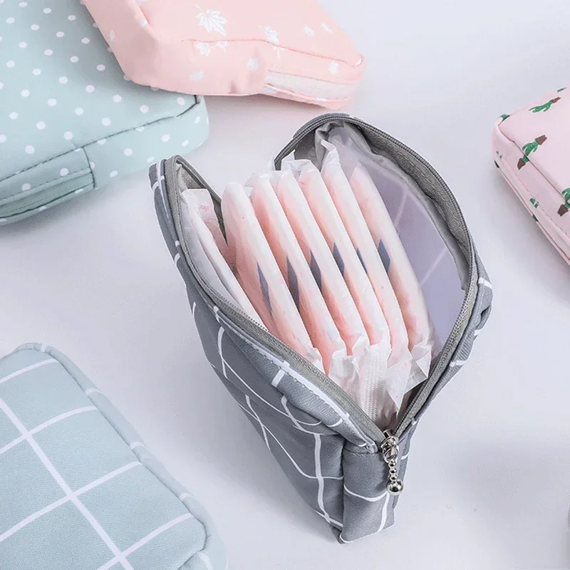 Storage Bag Cosmetic Bag Sanitary Napkin Bag Women Portable Sanitary Napkin Storage Bag Cotton Travel Zipper Cosmetic Lipstick Earphone Tampon Makeup Storage Bag Coin Purse