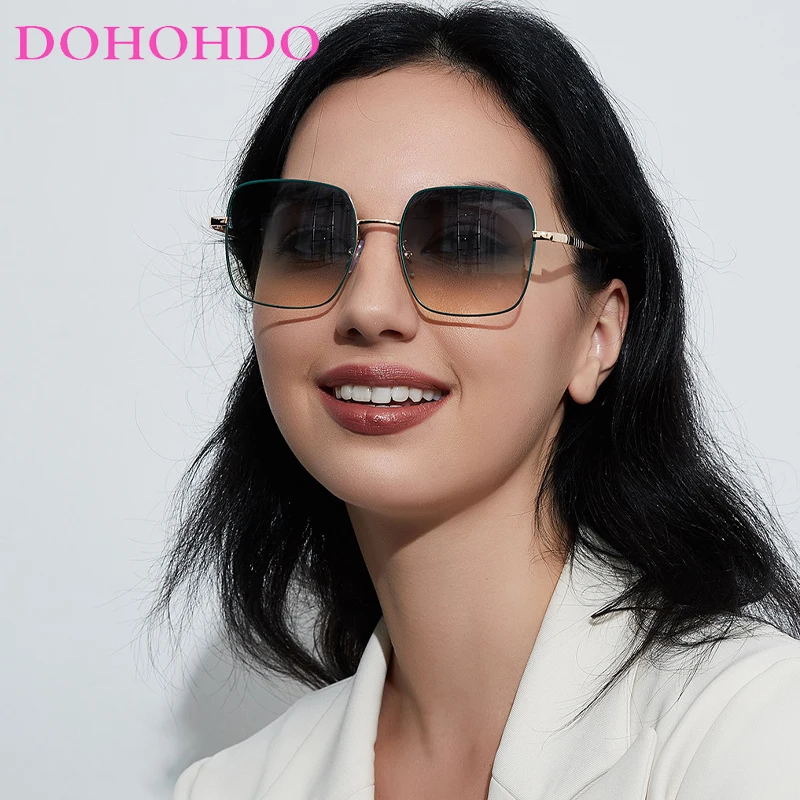 

Солнцезащитные очки DOHOHDO в металлической оправе UV400 для мужчин и женщин, квадратные, в ретро стиле, с защитой от ультрафиолета, 2024