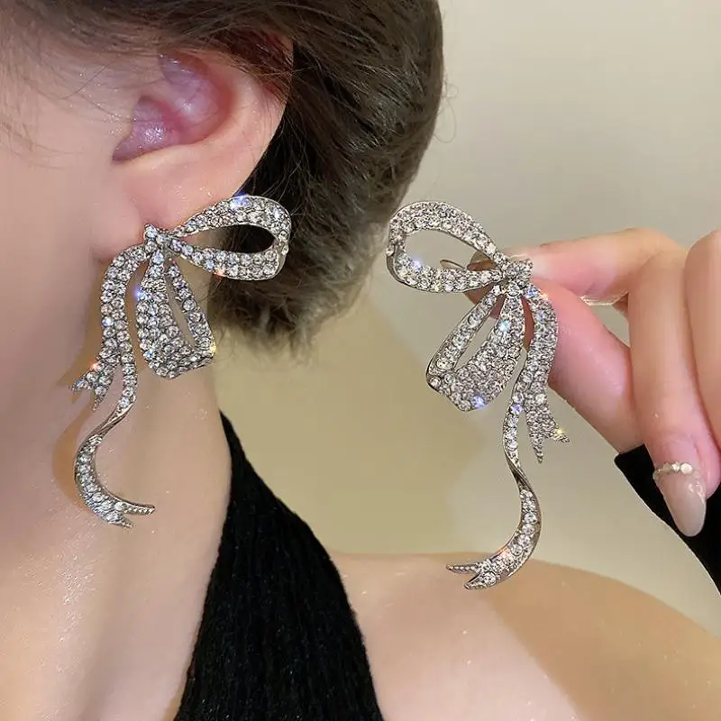Exquisite Exaggerated Big Bow Rhinestone Earrings for Women