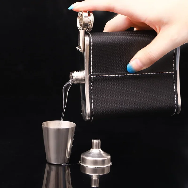 Portable Stainless Steel Hip Flask Whiskey Flagon Wine Pot Bottle Funnel Travel Classic Drinkware Outdoor Gift 7oz 8oz