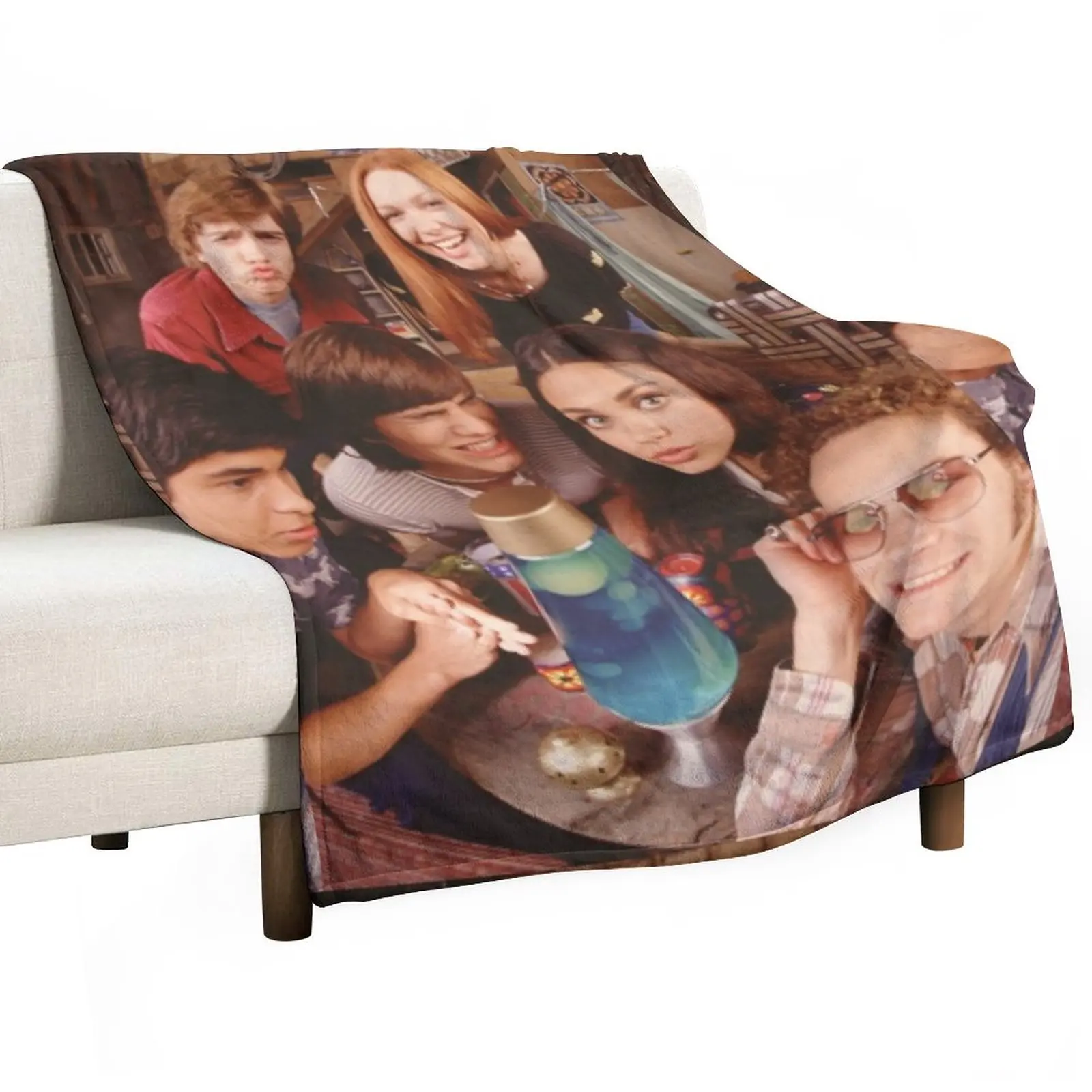 

That 70s Show Fish Eye Photo Throw Blanket Flannels Blanket Luxury Blanket