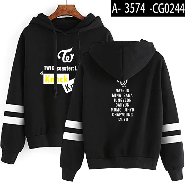 

TWICE kpop Hoodies Sweatshirt Fleece Letters Hoodie Pocketless Parallel Bars Sleeve Hooded Harajuku Men/Women Sweatshirt