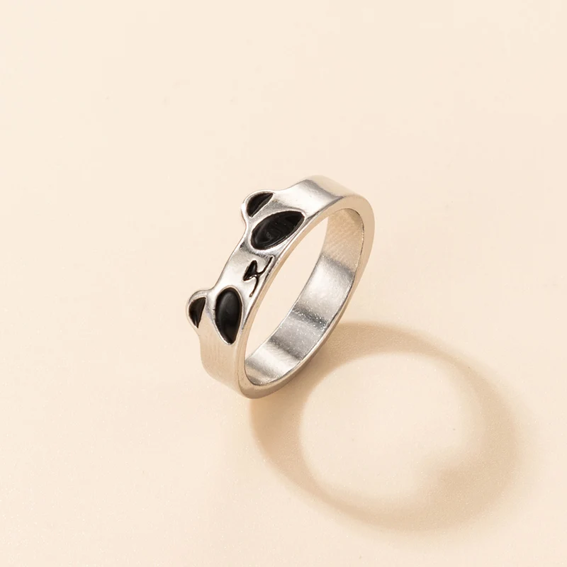 Aurora YooHoo Ring Ring Panda Stofftier – 12,5 Cm, Schwarz/weiß, Kuschelweich, Von Netflix-Serie Inspiriert