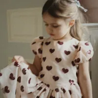 Robes de princesse pour bébés filles KS printemps 2026, vêtements pour enfants, robes à nœud papillon en maille à paillettes, nouvelles jupes pour enfants, robes de fête 2