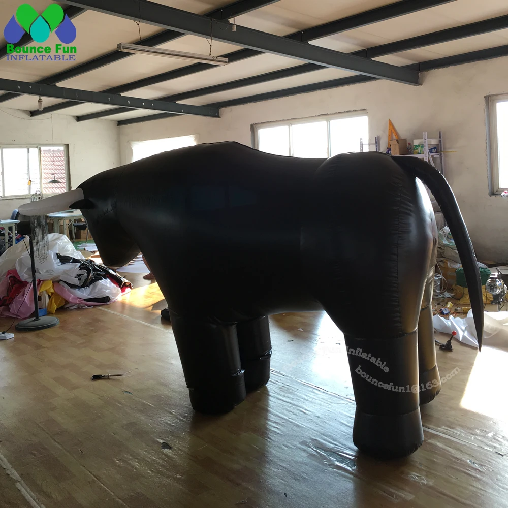 Spain Style Movable Adult Black Inflatable Bull Costume Large Inflatable Cow Cartoon Costume For Bullfighting Game 5