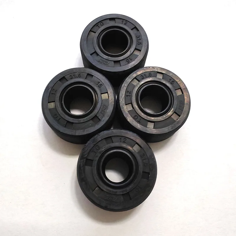 Customized NBR Shaft Nitrile Oil Seal Covered Double Lip With Garter Spring 12x31.5x15