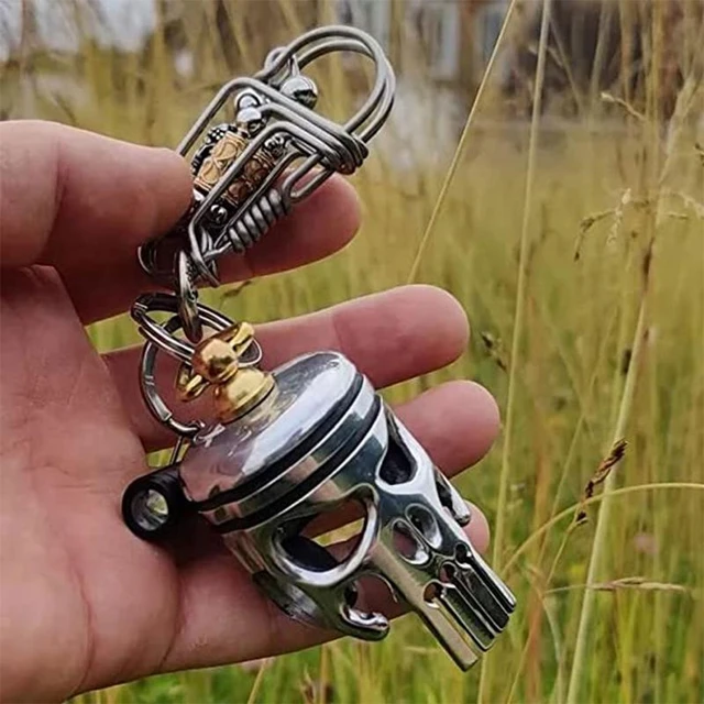 Legierung Skeleton Schlüsselanhänger Kolben Kunst Keychain Schädel Anhänger  Dekoration Zubehör Schlüsselanhänger mit Taschenlampe und Flasche Opener -  AliExpress