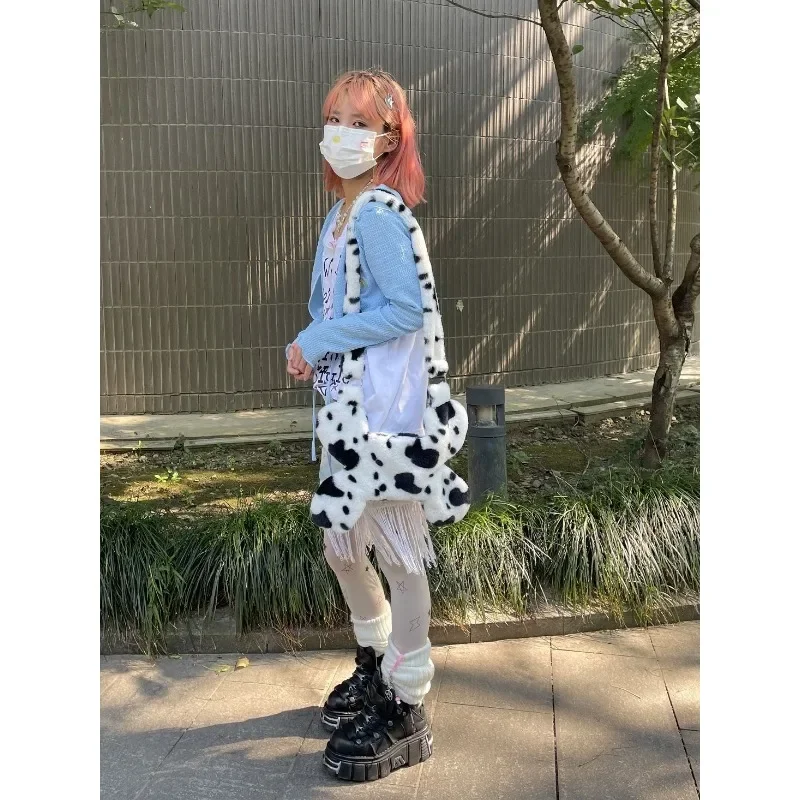 New Plush Bone Bag Unique Design Shoulder Bags Fashion Purses Handbags Casual Simple Soft Sweet Girls Cute Tote Bags for Women