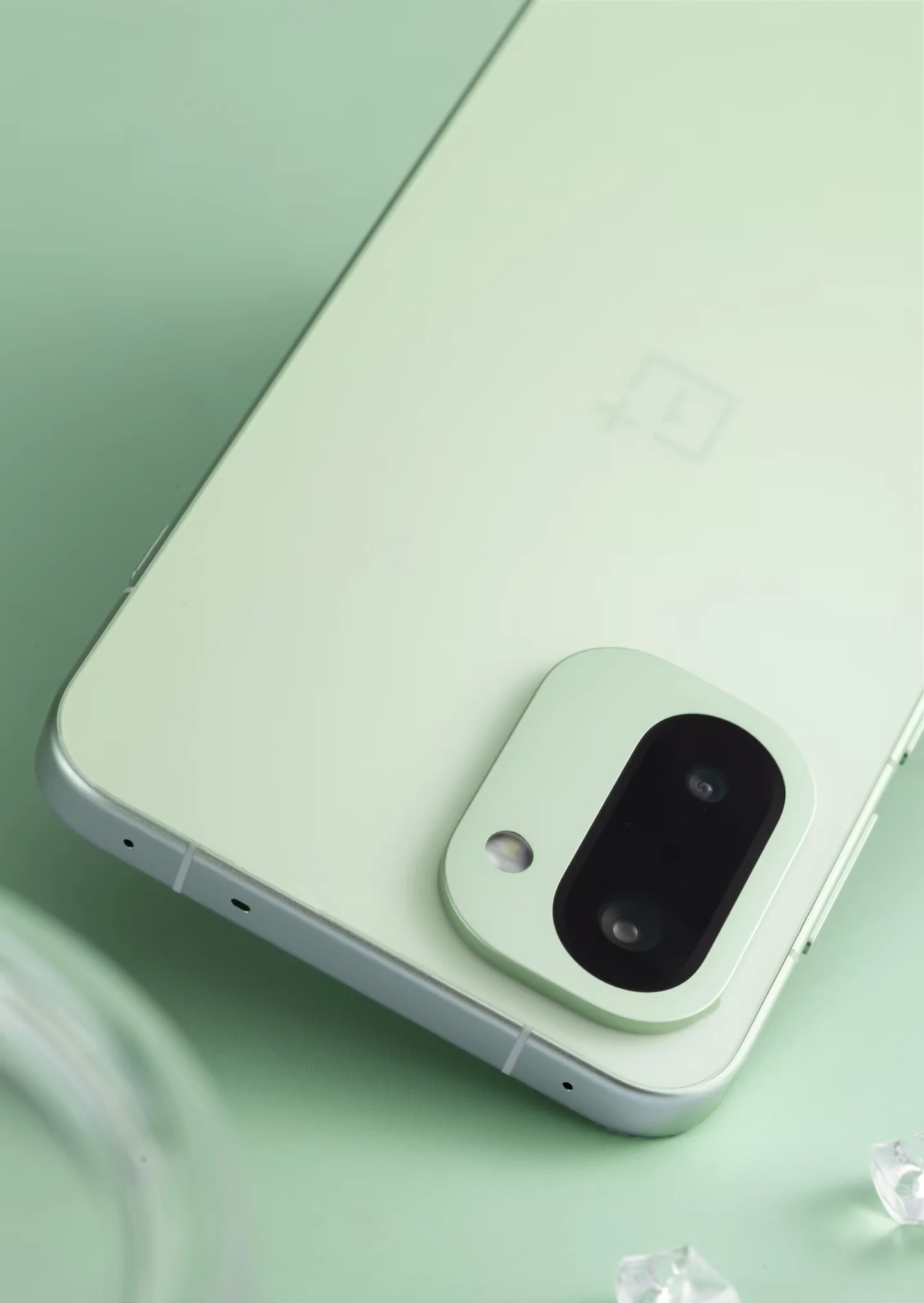 Unlocked China Version OnePlus Ace 6T Google Play Snapdragon8 Gen5 6.83inch 165Hz AMOLED 8300Mah 100W SuperCharger 50MP NFC OTA