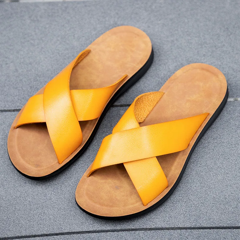 Casual Leather Slippers for Men Hotel Beach Summer Shoes Versatile Big Size 47 Slip on Light Flat Man Flip Flops