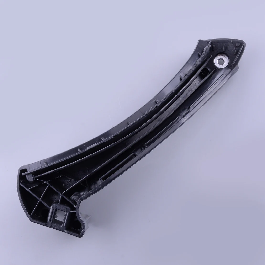 Левый кронштейн для внутренней дверной панели Cae 51417230851 BMW 3 E90 LCI 316i 318d 318i 320d 320i 323i