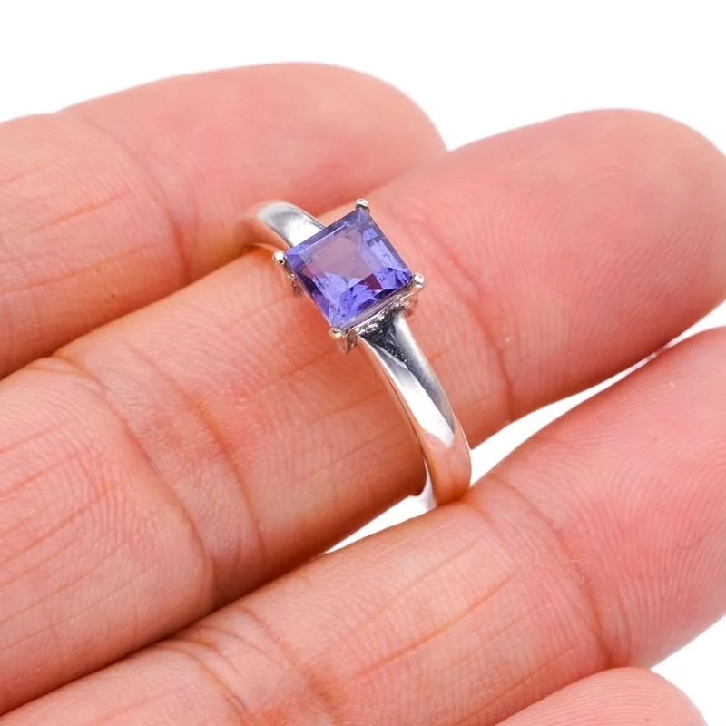 

StarGems®Натуральное серебряное кольцо Iolite ручной работы 925 пробы 8,75 F0985