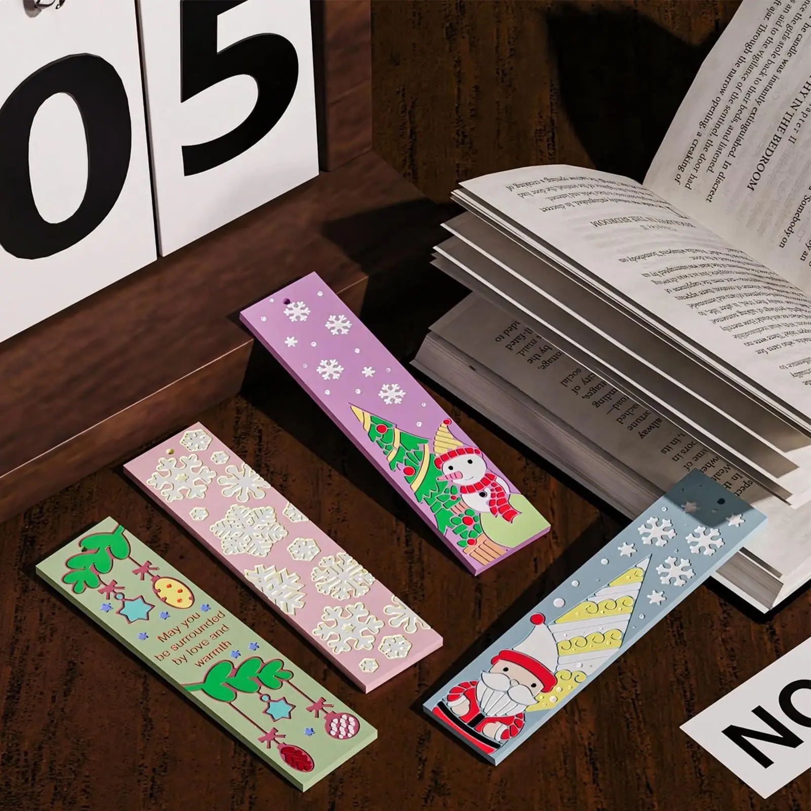 Book Mark Resin Molds 4 Pieces Christmas Snowman Epoxy Casting Molds Non-Stick Home Decor For Shelf Door Window Classroom Office