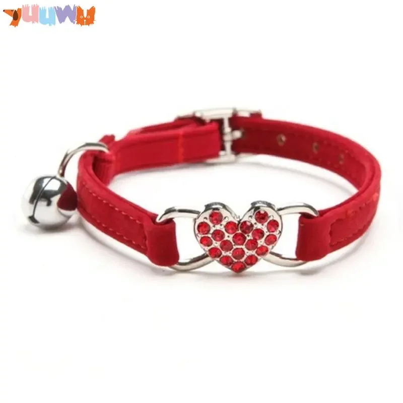 

Velvet Adjustable Solid Colour Cat Collar Heart Puppy Kitten Collars with Bell Cats Bow Tie Cat Accessories Pet Supples