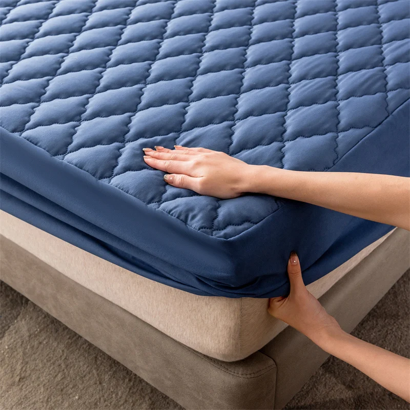 Waterproof Hypoallergenic Breathable Fitted Mattress Protector 2