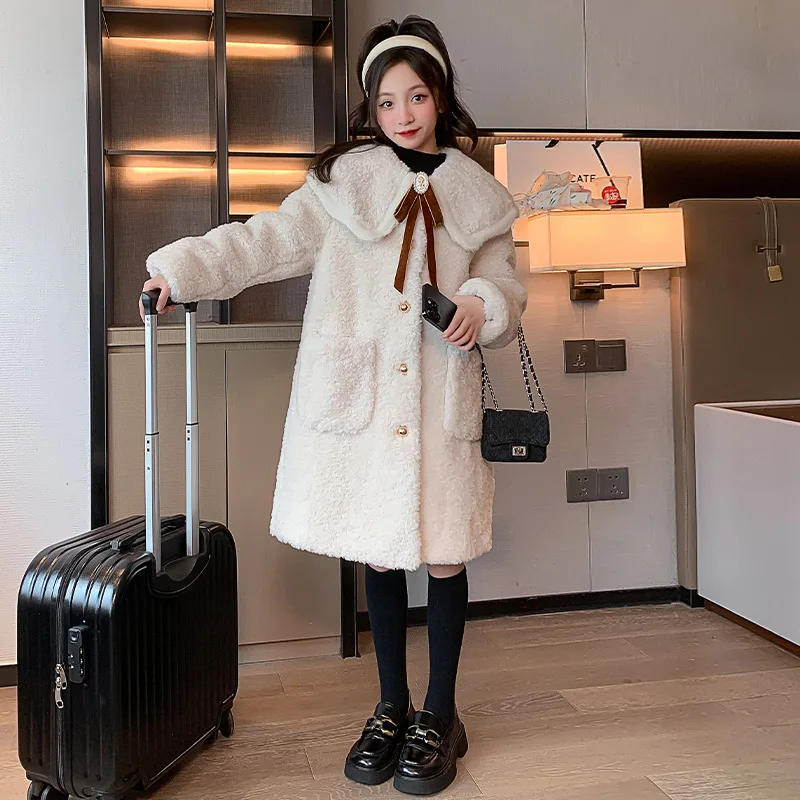 

Girls' coat autumn and winter 2023 new westernized children's lamb cashmere winter clothing girls' winter thickening