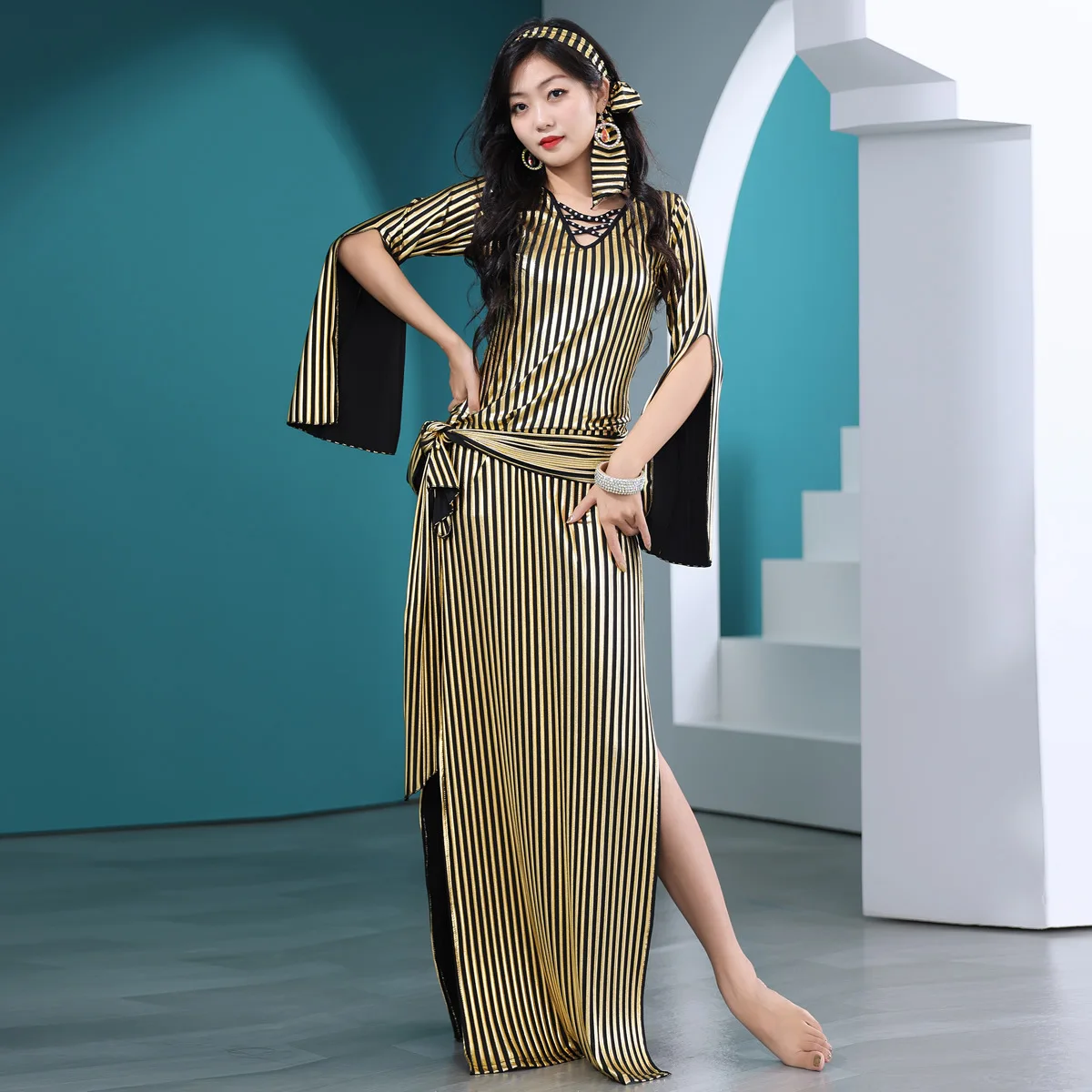 

1set/lot Belly Dance dress Women Long Sleeves Stripes Belly Dancing Performance Robes