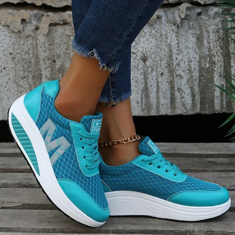 

Breathable Mesh Platform Sneakers Women 2023 Spring Thick Bottom Sport Shoes Woman Plus Size 43 Light Lace Up Casual Shoes