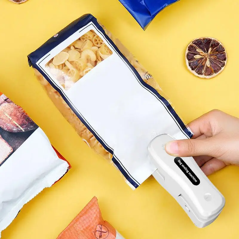 

Portable Mini Heat Bag Sealing Machine Sealer multifunctional Food Packaging Heat Sealer For Snacks Home use rechargeable sealer