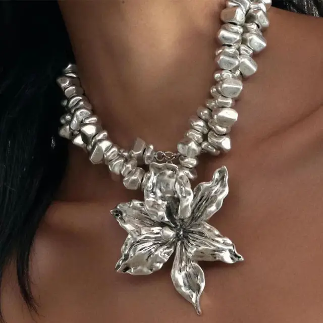 Girlgo Zaa 2024 alliage fleur CCB collier de perles exagéré élégant Banquet mariage bijoux pour femmes 1