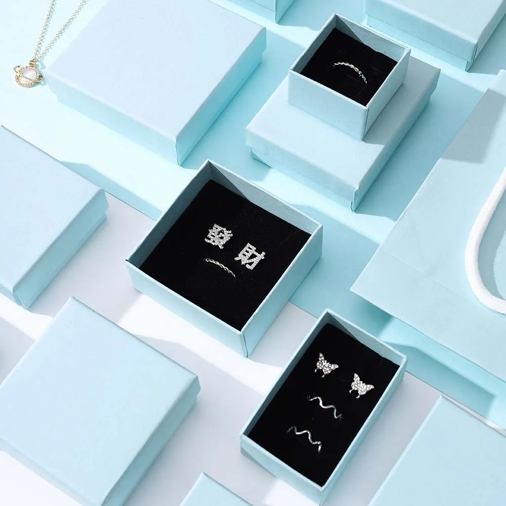 24pcs Small Jewelry Packaging Box 7x7x3cm Cardboard Travel Organizer Gift Boxes For Earrings Rings Necklaces Wedding Favors