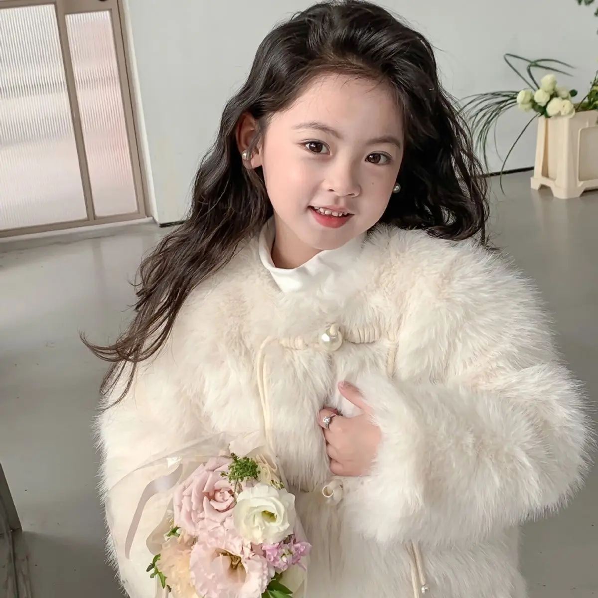 

Coats Girls Childrens Clothing Winter Pearl Buckle Cotton Clip Overcoat Round Collar Warm Soild Long Sleeve Sweet