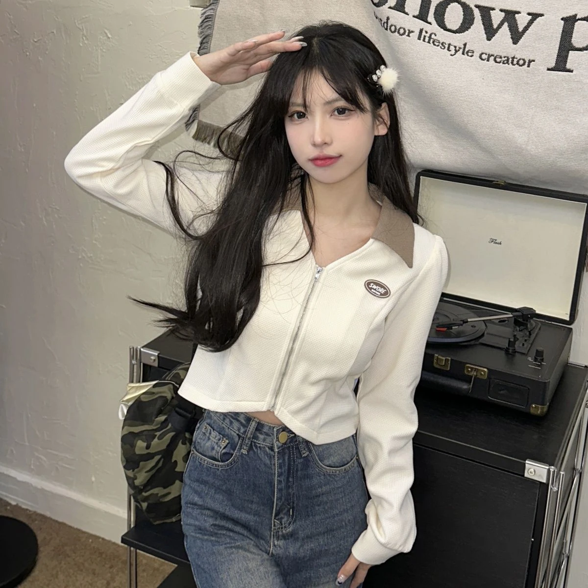 

Женская Асимметричная туника на молнии с V-образным вырезом