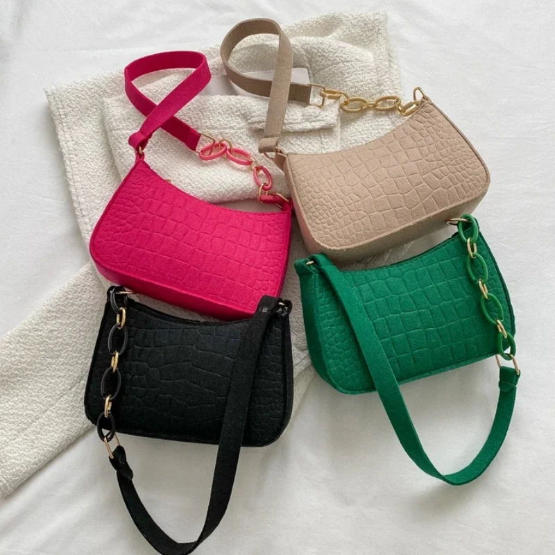 

Felt Cloth Women Handbags Fashion Texture Armpit Saddle Bag 2023 New Soft Unlined Cloth One Shoulder Bag Niche Design Purses