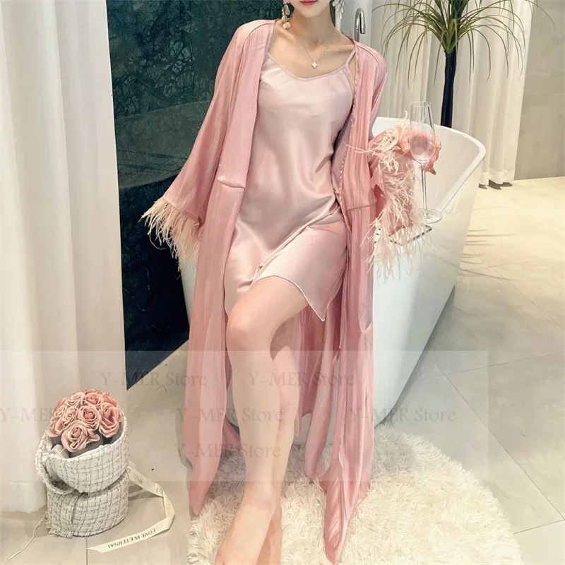 الوردي طويل كيمونو البشكير ثوب مجموعة النساء الفاخرة العروس فستان الزفاف الساتان منامة ريشة تقليم الملابس الداخلية Pjs