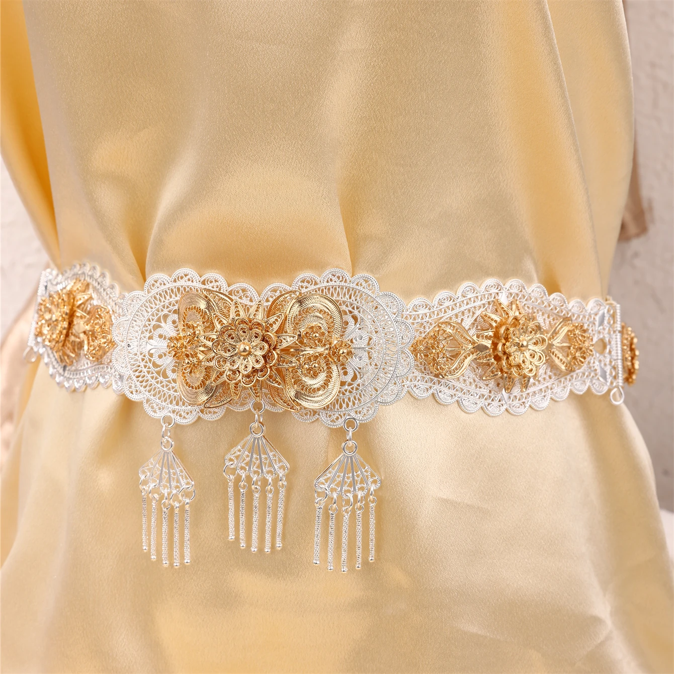 green emerald velvet dress White A-Line Dress w/ Gold Print and Belt w/ Metal Gold Chain – Perfect Wear
