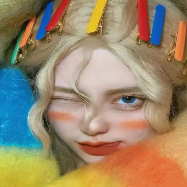 Rainbow Smile Furniture Store