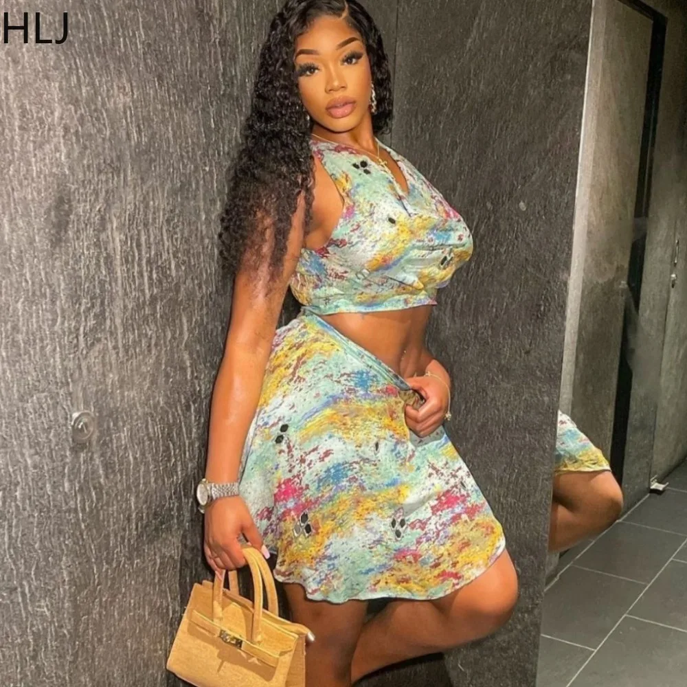 HLJ Spring New Retro Print A-line Mini Skirts Two Piece Sets Women U Neck Sleeveless Crop Top And Skirts Outfits Female Clothing