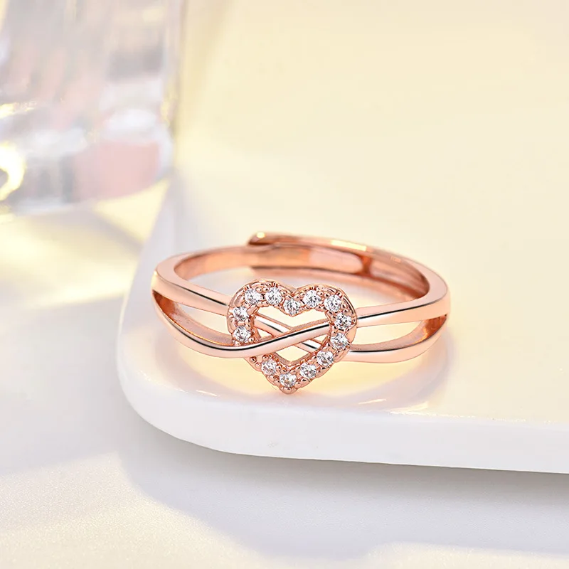 

Женское Открытое кольцо из серебра 925 пробы, с фианитом