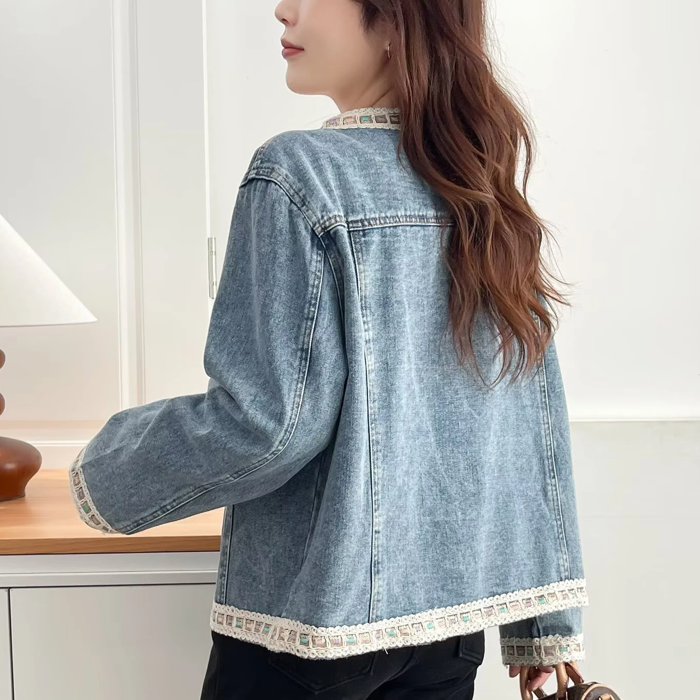 Fashion Plus Size Women's Denim Jacket Autumn Chic Stylish Casual Sequined Lace O-Neck OUTERWEAR 8315