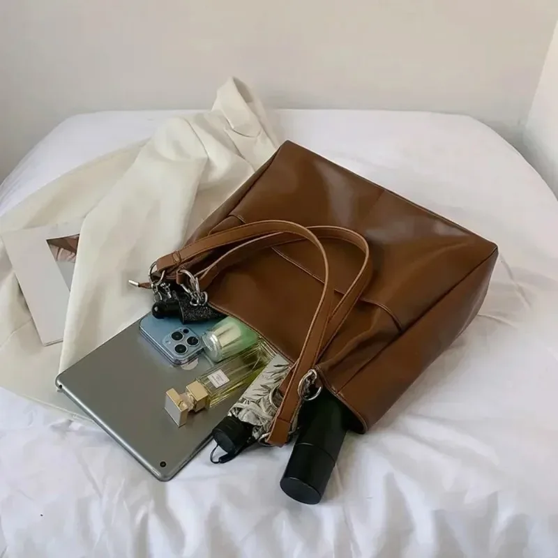 Vintage PU Leather Bag Women Zipper High-Capacity Tote Bag Shoulder Bag Office Lady Commuter Purses and Handbags