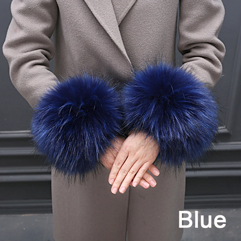 Bangle bracelet Women Plush Bracelet Warm Wristband Arms Faux Fox Fur Cuff Oversleeve Winter Elegant Luxury Windproof