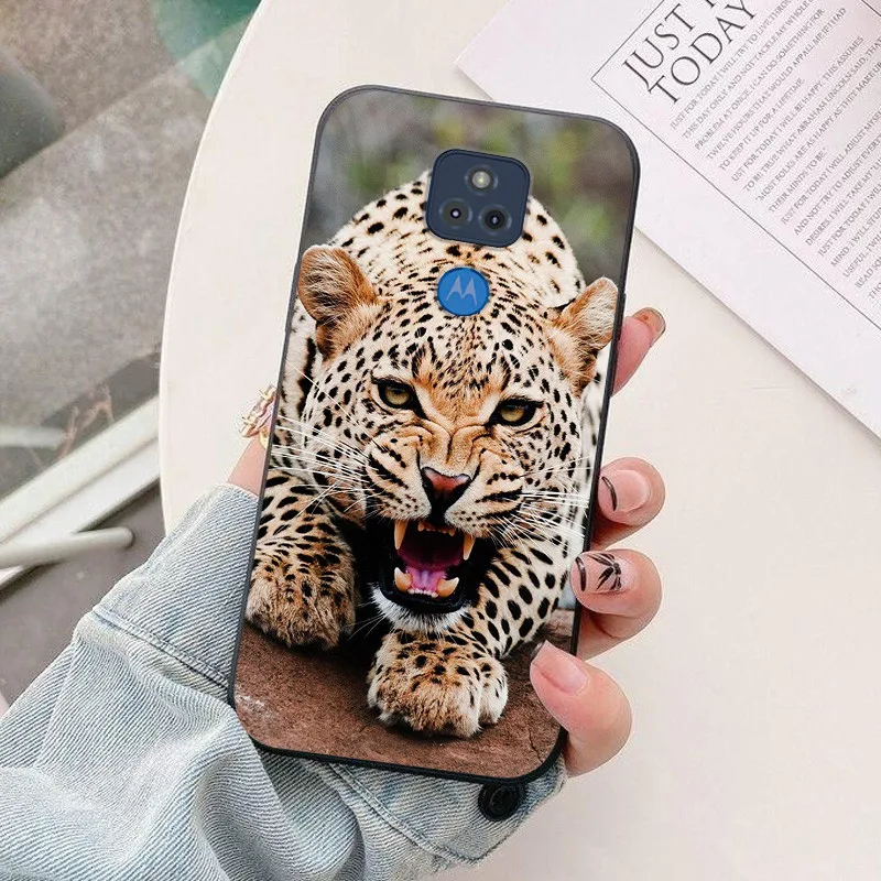 Sleek Silicone Protective Case for Motorola G Play 2021 - Fashionable TPU Back Cover Bumper