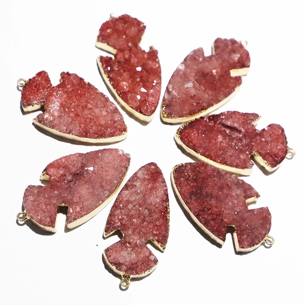 Natural Stone Rose Red Crystal Teeth Cluster Arrow Necklaces Pendants Ruggedly Fashion Charms Jewelry Accessories Wholesale 4Pcs