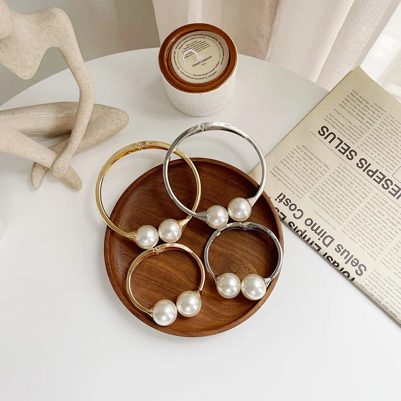 Slide image 18118f3433bf48ef855be598a8719c98