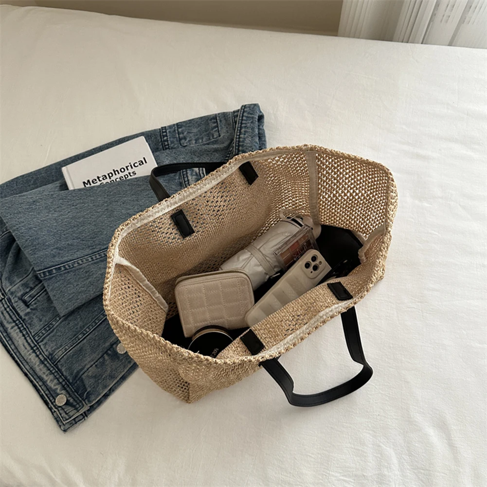 Trendy Straw Shoulder Bag for Women Star Summer Beach Bag Raffia Casual Underarm Bag 2024 Rattan Woven Travel Handbag for Women