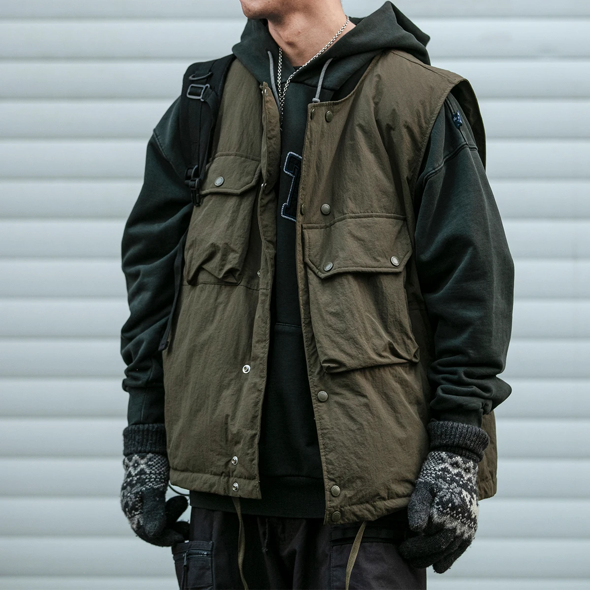 Winter Korean Streetwear High Quality Padded Vest Mountain Outdoor Function Down Vest Harajuku Multi-Pocket Sleeveless Jacket