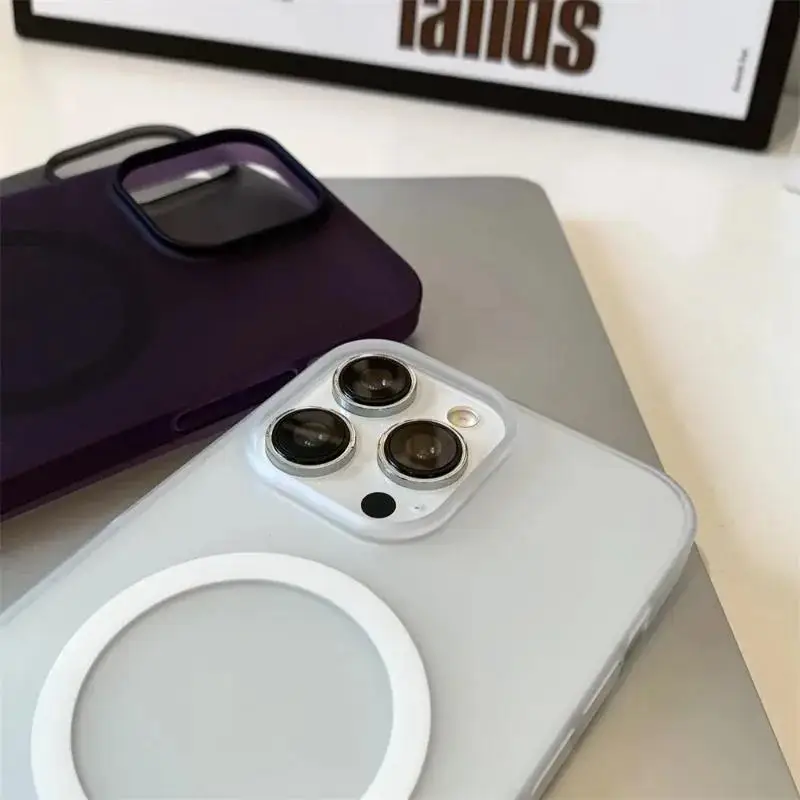 Matte Ultra-Thin Magnetic Wireless Charging Case - Hard PC Translucent Cover