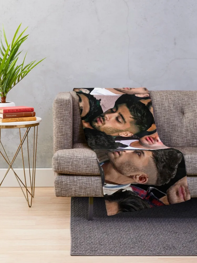 ZaynMalik ���� �ݶ��� ������ ���, ħ�� ���� ���� �ʴ��� ������ ���