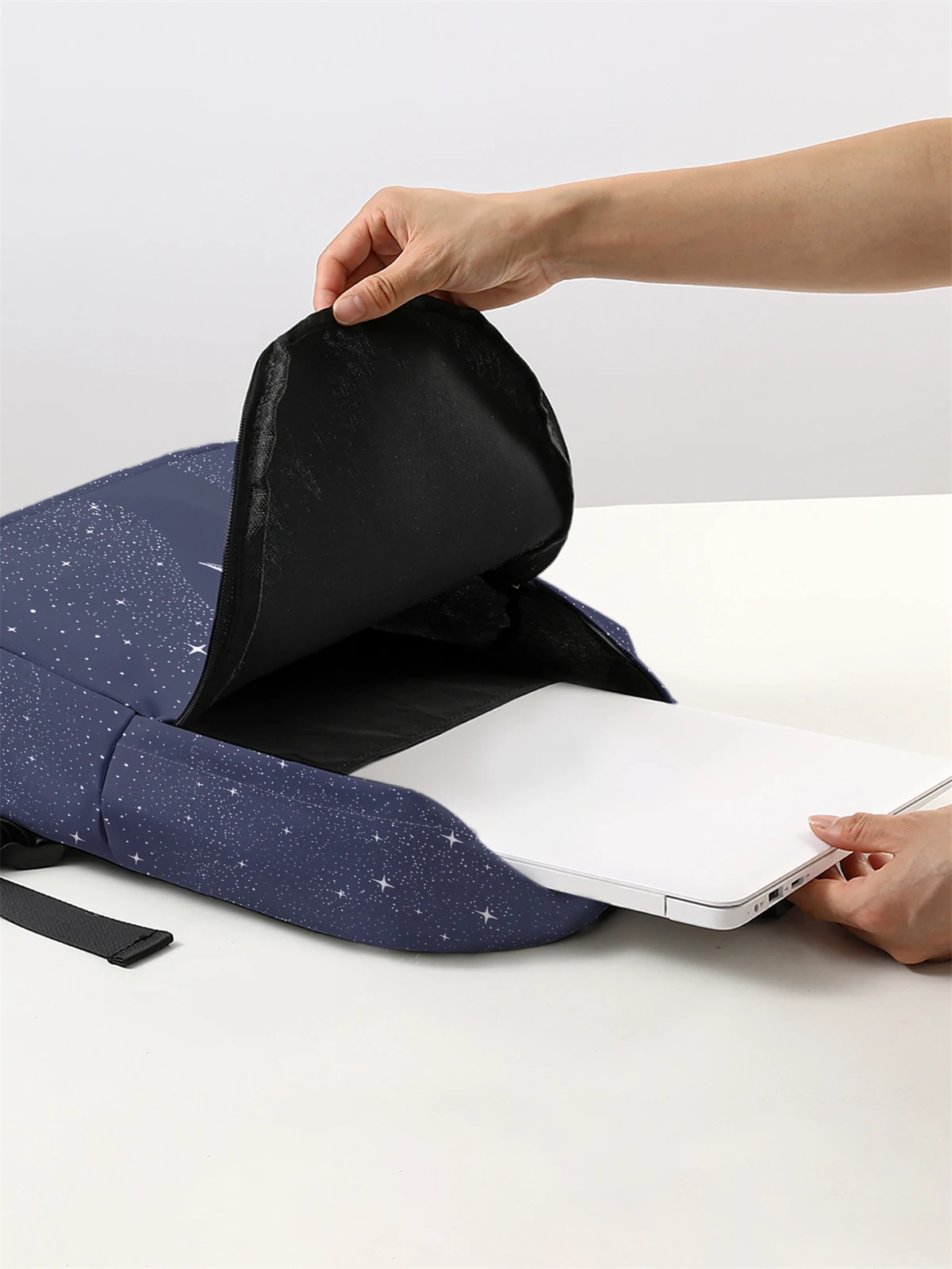 New men's and women's large capacity university backpacks, fashionable women's laptops, backpacks, cute girls' travel bags