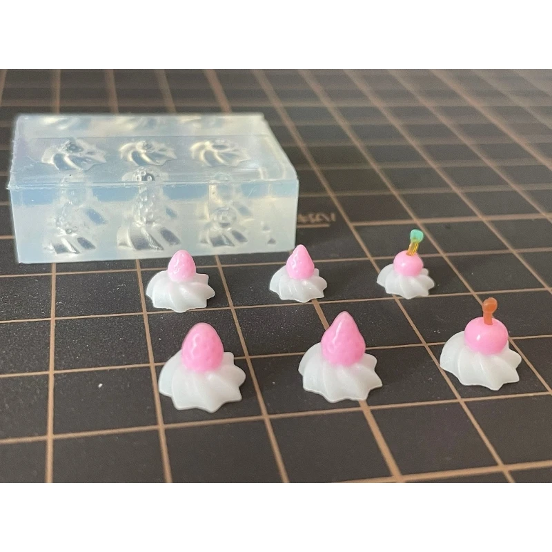 Strawberry Shaped Fondant Chocolate Molds Cake Decorating Baking Tool Handmade Soap Pastries Molds DIYs Ornament