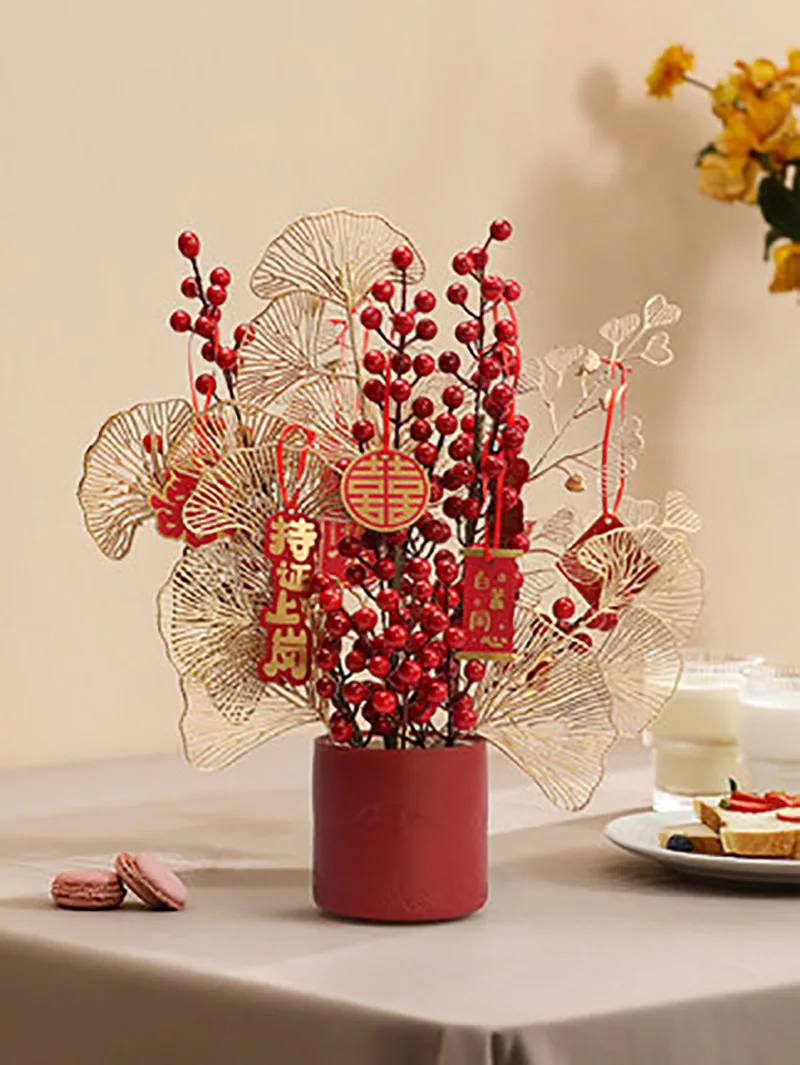 Red Ceramic Vase for Home Decoration, Wedding Festive Decoration, Simple Living Room, Flower Storage, Decorative Ornaments