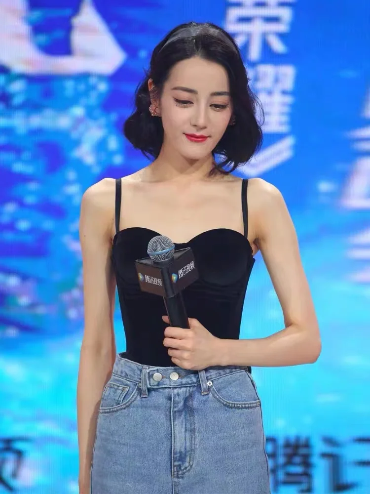 Velvet Sweet And Spicy Small Suspender With Exposed Navel Erogenous Zone Breast Cushion, Worn Inside And Outside The Back