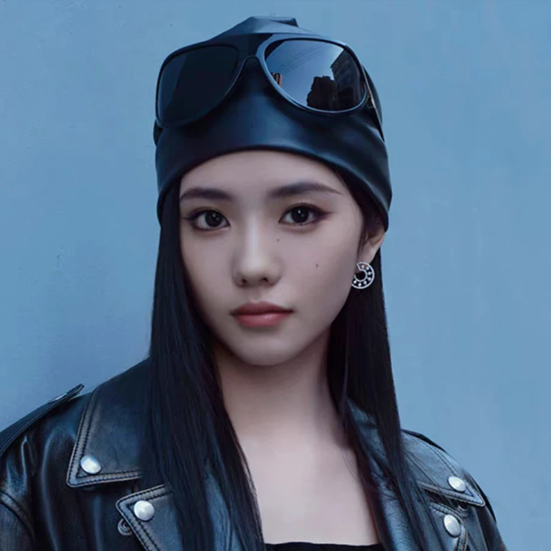 Retro Spicy Style PU Leather Headscarf Hat for Women Summer Y2k Square Scarf Hip-hop Kerchief Korean Series Versatile Headband 2